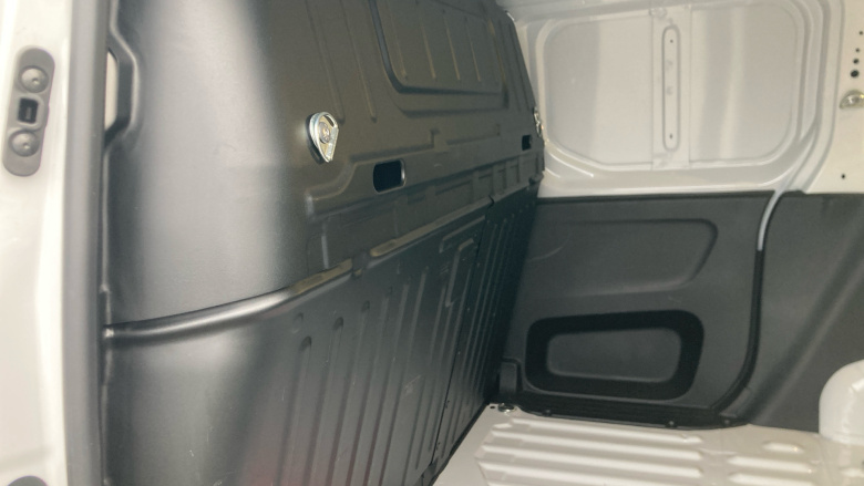 Vauxhall Combo Cargo E-L1 2300 100kW Prime 50kWh H1 Van Auto